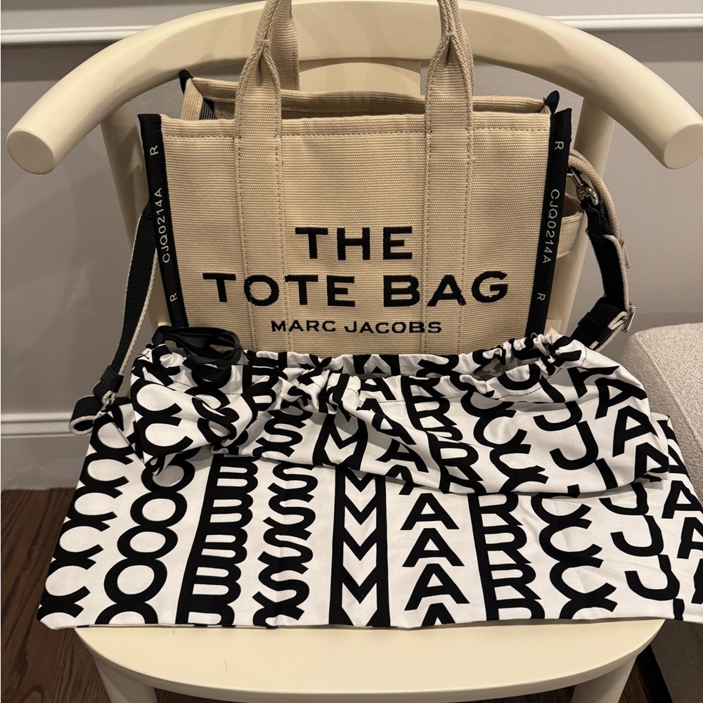 MARC JACOBS - THE JACQUARD MEDIUM TOTE BAG